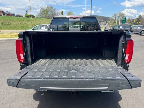 Used 2021 GMC Sierra 1500 Denali w/ Denali Ultimate Package AWD/4WD image 16
