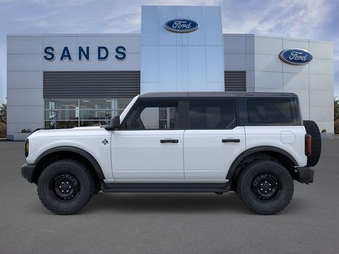 New 2026 Ford Bronco Outer Banks AWD/4WD image 3