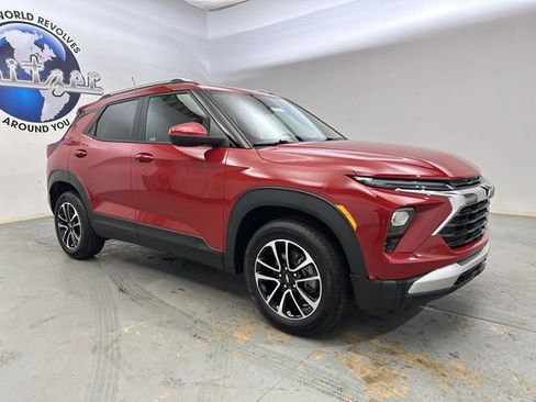 Used 2026 Chevrolet TrailBlazer LT w/ LT Cold Weather Package image 13