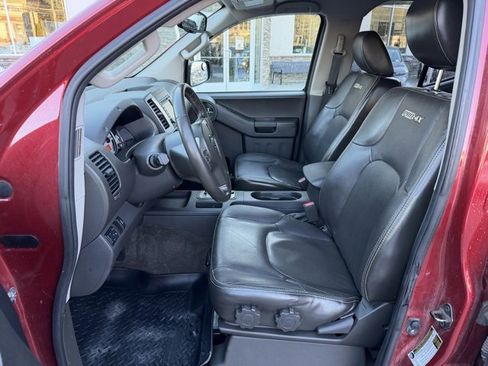 Used 2015 Nissan Xterra PRO-4X w/ Pro-4x Leather Package image 15