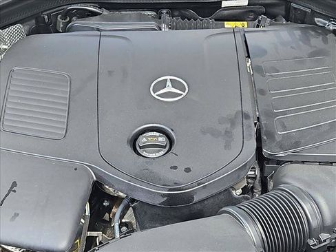 Used 2026 Mercedes-Benz GLC 300 image 21