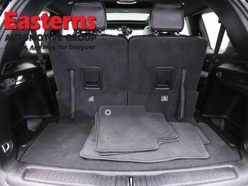 Used 2024 Jeep Grand Cherokee L Limited w/ Luxury Tech Group II AWD/4WD image 9