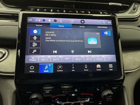 Used 2023 Jeep Grand Cherokee 4WD 4xe image 20