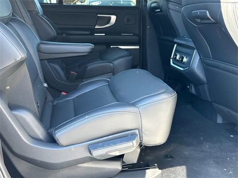 New 2025 Ford Expedition Max Platinum w/ Stealth Performance Package image 15