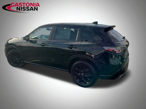 Used 2023 Honda HR-V Sport image 10