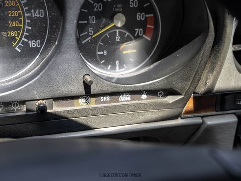 Used 1988 Mercedes-Benz 560 SL image 43