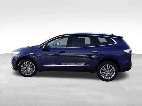 Certified 2023 Buick Enclave Essence w/ Experience Buick Package image 9