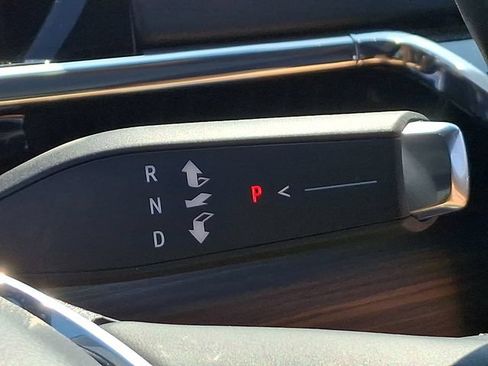 Used 2026 GMC Sierra EV Denali AWD/4WD image 12