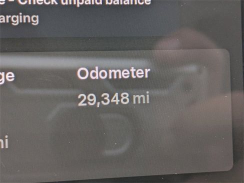 Used 2024 Tesla Model 3 Standard Range image 24