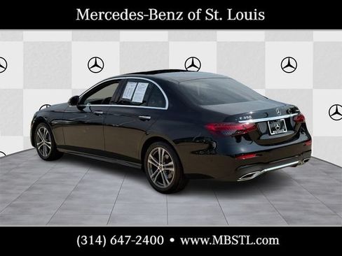 Used 2021 Mercedes-Benz E 350 4MATIC Sedan image 3