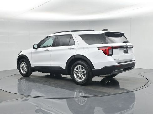 New 2026 Ford Explorer Active image 25
