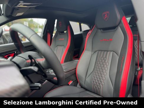 Used 2024 Lamborghini Urus Performante image 11