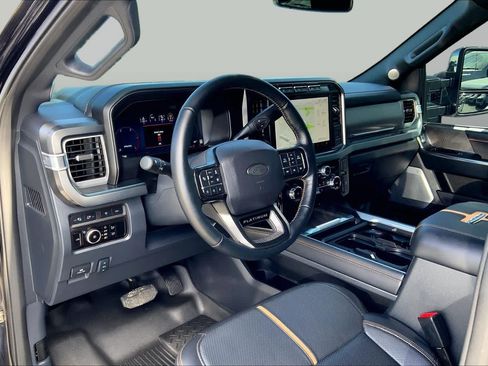 Used 2024 Ford F350 Platinum w/ FX4 Off-Road Package AWD/4WD image 16
