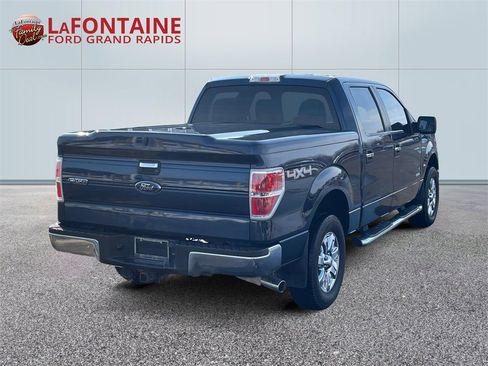 Used 2014 Ford F150 XLT w/ XLT Chrome Package image 7