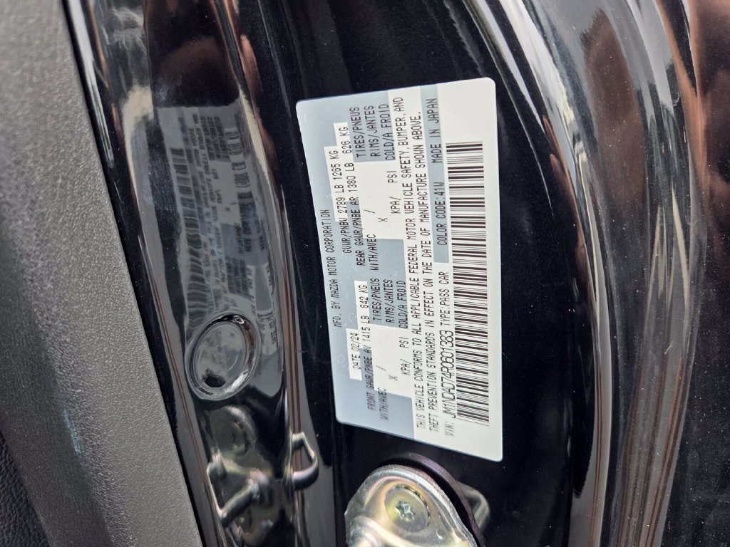 Used 2024 MAZDA MX-5 Miata Grand Touring RWD image 22