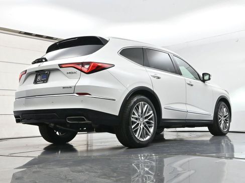 Certified 2023 Acura MDX w/ Advance Package AWD/4WD image 34