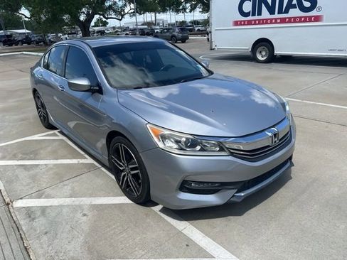 Used 2017 Honda Accord Sport image 1