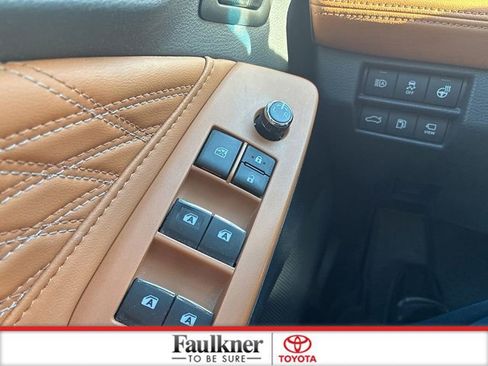 Certified 2021 Toyota Avalon Limited w/ Advanced Safety Package FWD image 31