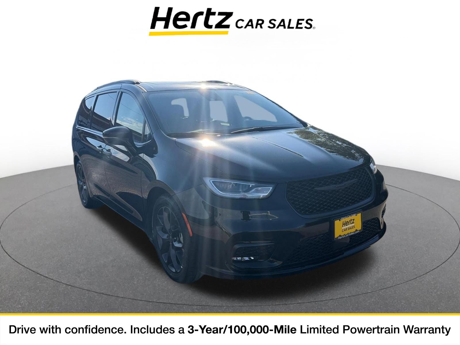 Used 2025 Chrysler Pacifica Limited FWD image 1