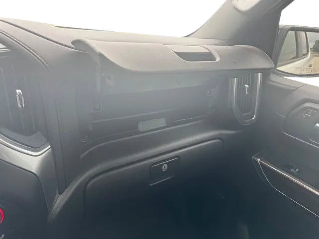 Used 2019 Chevrolet Silverado 1500 LT Trail Boss AWD/4WD image 30