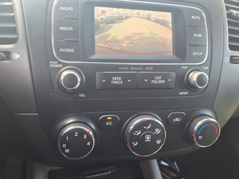 Used 2016 Kia Forte LX w/ LX Popular Plus Package image 22