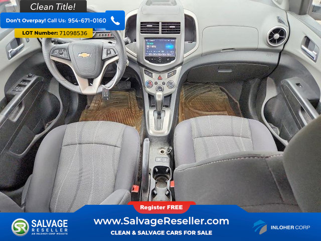 Used 2014 Chevrolet Sonic LT FWD image 10