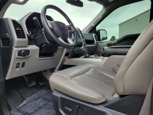 Used 2020 Ford F150 Lariat AWD/4WD image 9