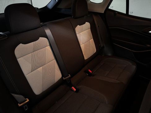 Used 2025 Chevrolet Trax LS image 56