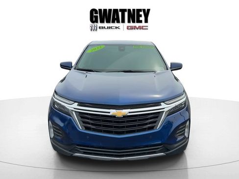 Used 2022 Chevrolet Equinox LT FWD image 2