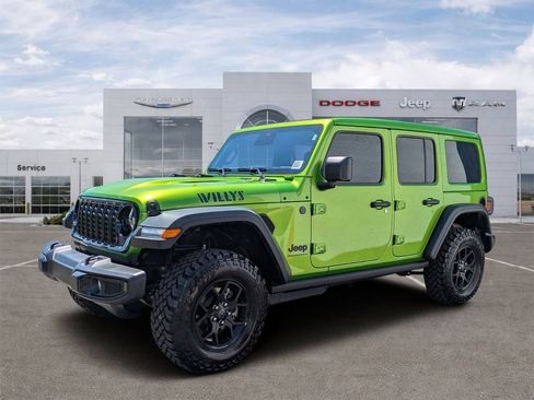 Used 2026 Jeep Wrangler Unlimited Sport AWD/4WD image 3