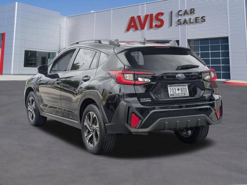 Used 2025 Subaru Crosstrek 2.5i Premium AWD/4WD image 9
