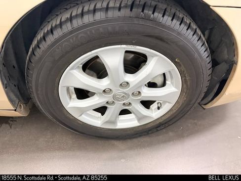 Used 2011 Toyota Camry LE w/ LE Extra-Value Pkg FWD image 10