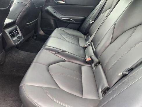 Certified 2022 Toyota Avalon XLE image 31
