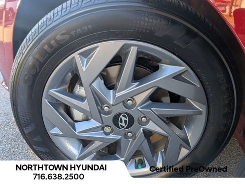 Certified 2024 Hyundai Elantra SEL image 42