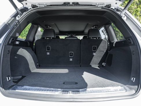 New 2025 Jeep Grand Cherokee Overland w/ Adv Protech Group III image 10