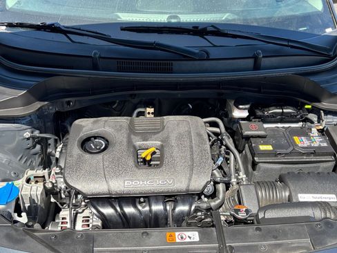 Used 2025 Kia Soul LX w/ LX Technology Package FWD image 29