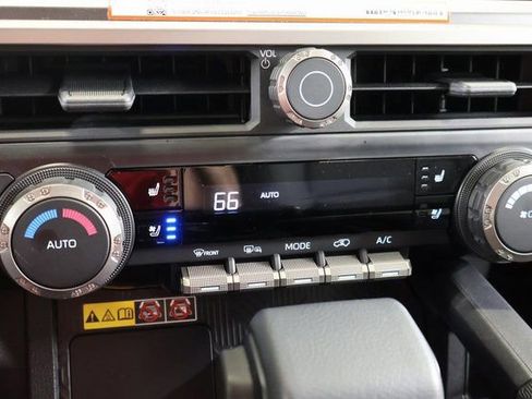 Certified 2026 Toyota 4Runner TRD Off-Road Premium AWD/4WD image 22