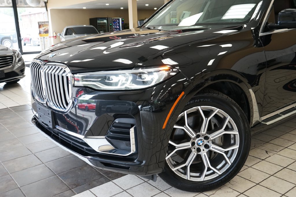 Used 2020 BMW X7 xDrive40i w/ Premium Package AWD/4WD image 25