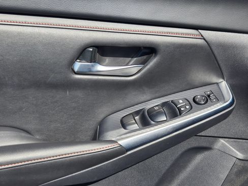 Used 2024 Nissan Sentra SR FWD image 21