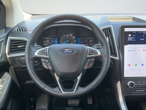 Used 2022 Ford Edge SEL w/ Convenience Package AWD/4WD image 6