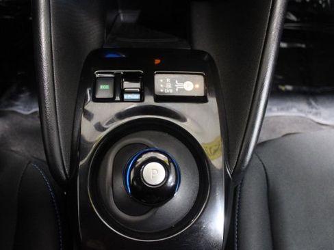 Used 2020 Nissan Leaf SV w/ SV Technology Package image 46