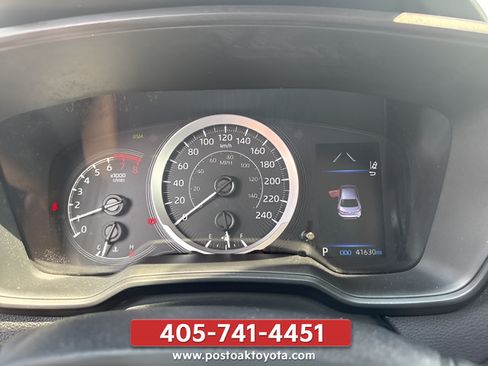 Used 2024 Toyota RAV4 XLE w/ Convenience Package FWD image 16