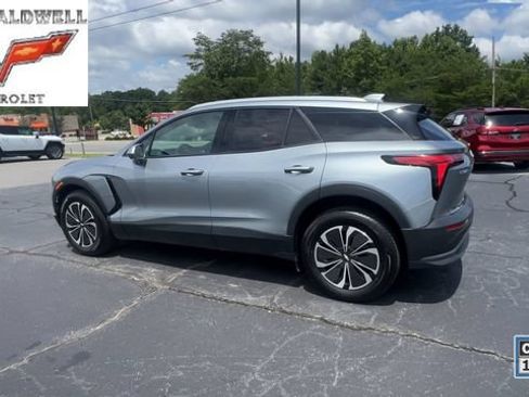 Used 2024 Chevrolet Blazer EV LT AWD/4WD image 6