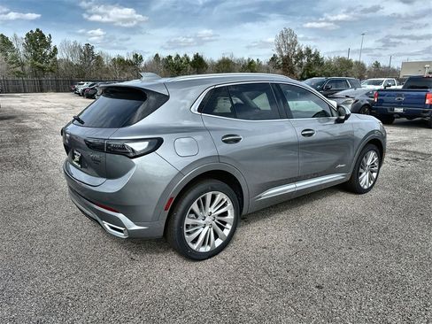 New 2026 Buick Envision Avenir image 11