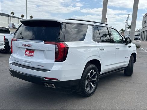 New 2026 GMC Yukon AT4 w/ AT4 Premium Plus Package AWD/4WD image 11