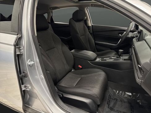 Used 2024 Honda Accord EX image 28