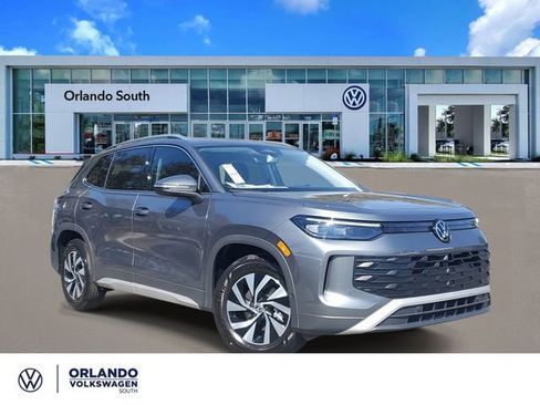 New 2026 Volkswagen Tiguan S image 1
