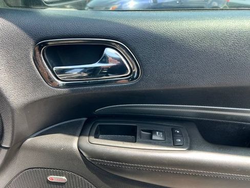Used 2018 Dodge Durango GT w/ Premium Group AWD/4WD image 35