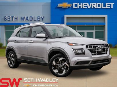 Used 2025 Hyundai Venue SEL