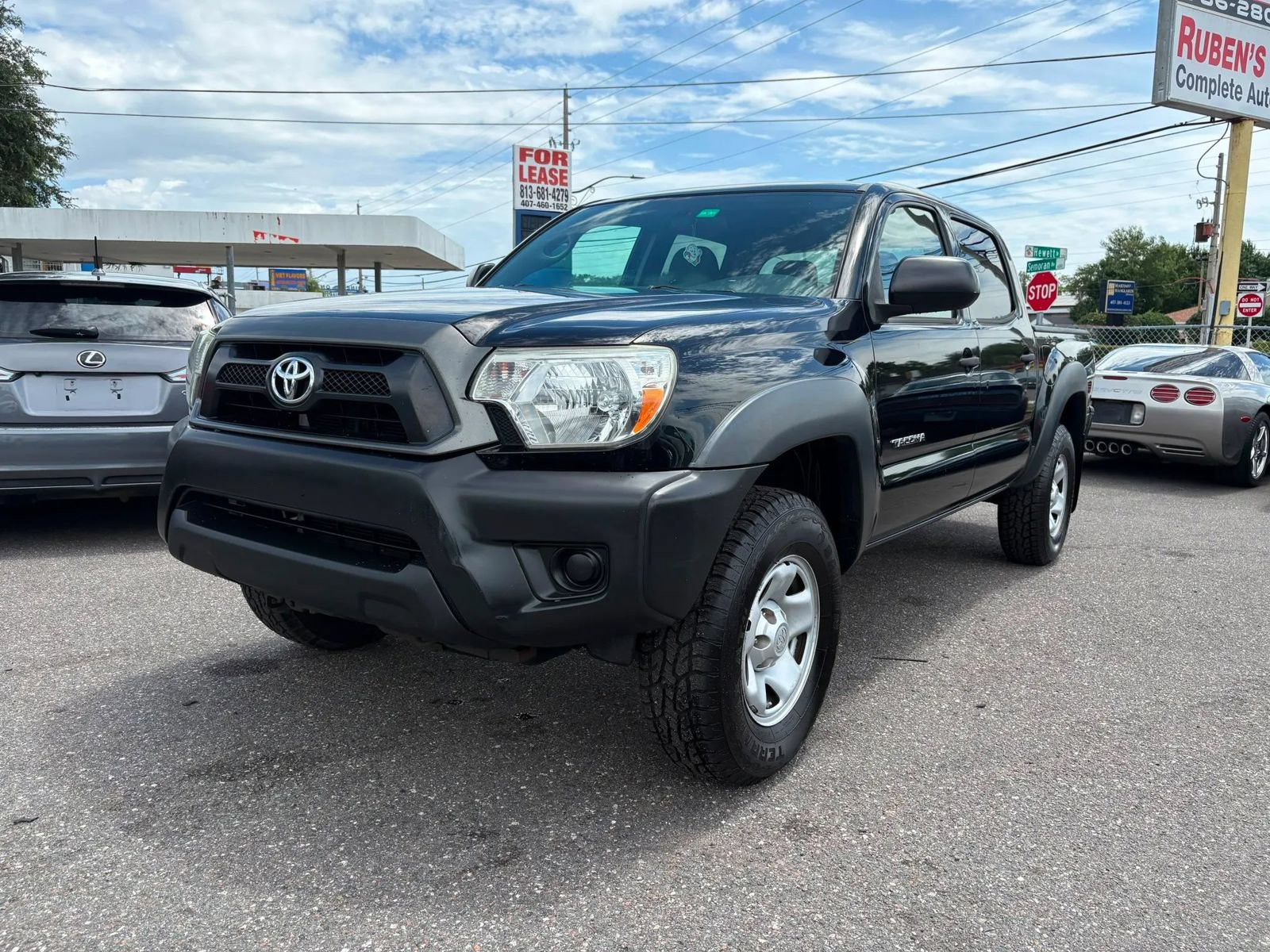 Used 2013 Toyota Tacoma PreRunner w/ Convenience Pkg RWD image 1